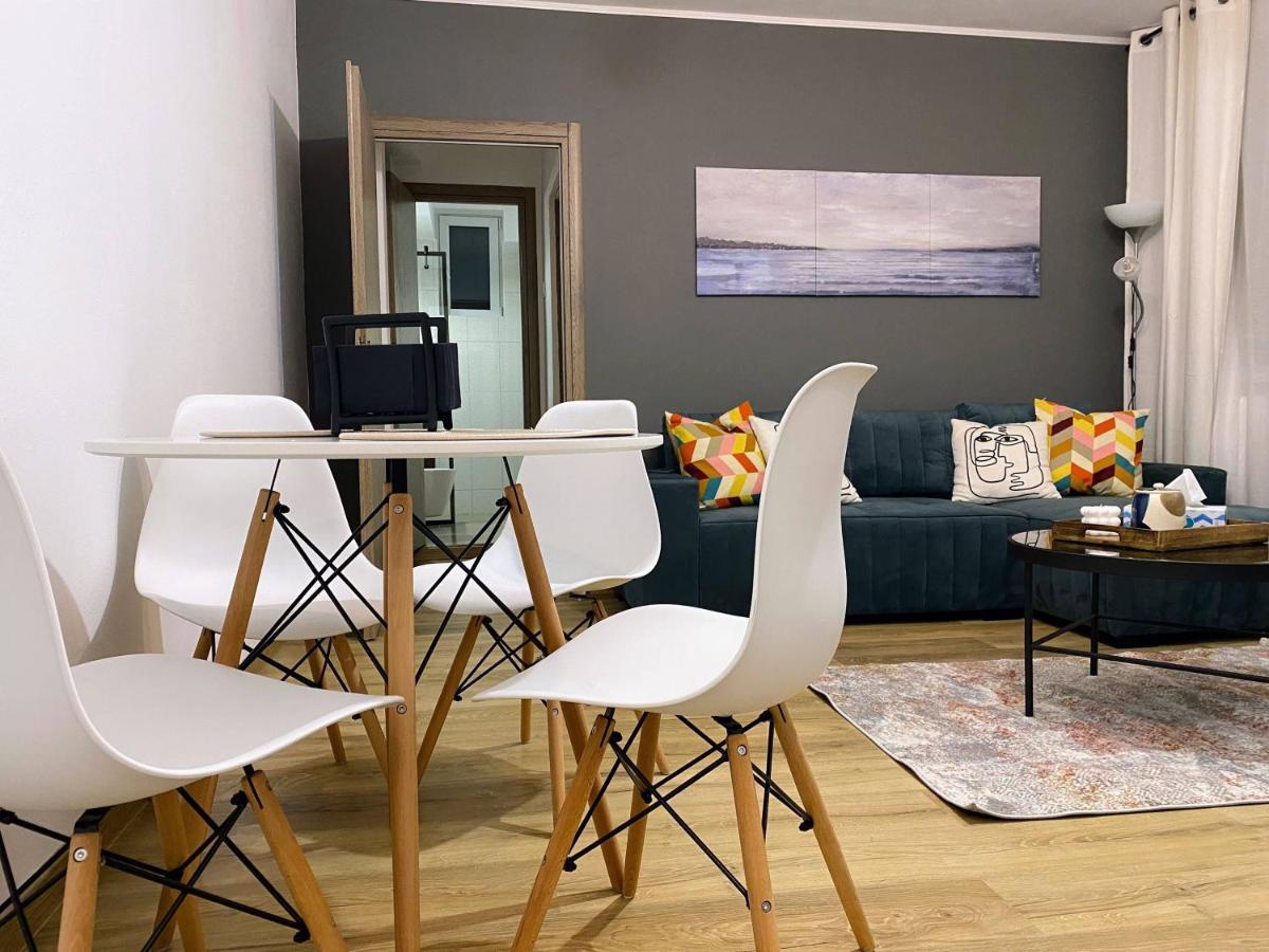 Central Cozy Apartment North Railway St - 4 Min Walk Bukarest Exterior foto